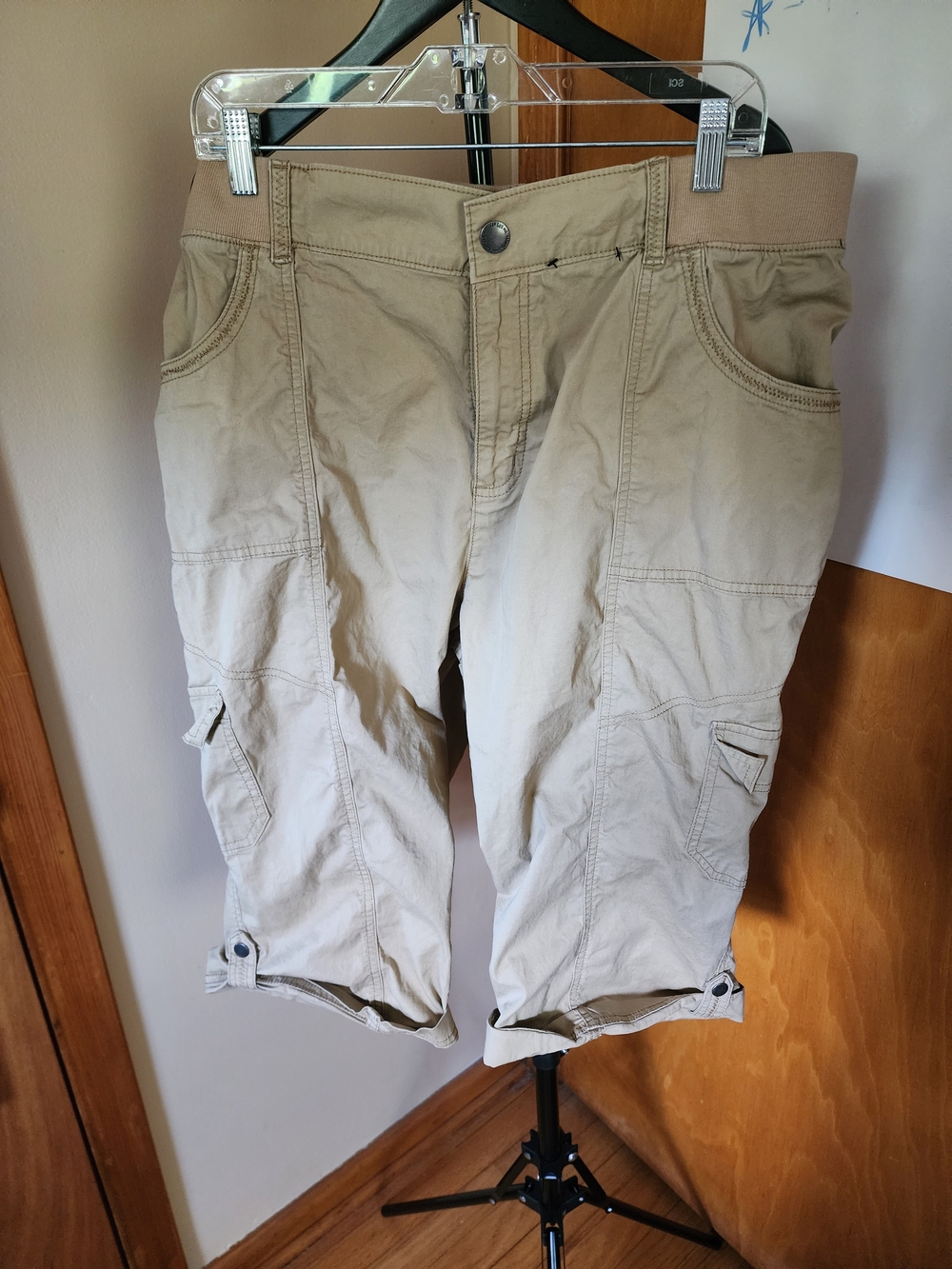 Beige Cargo Capri Pants - Neutral Casual Bottoms 18W